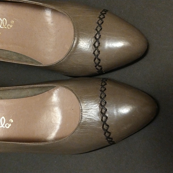 VGUC. Papagallo made in Italy heels. - Picture 10 of 12